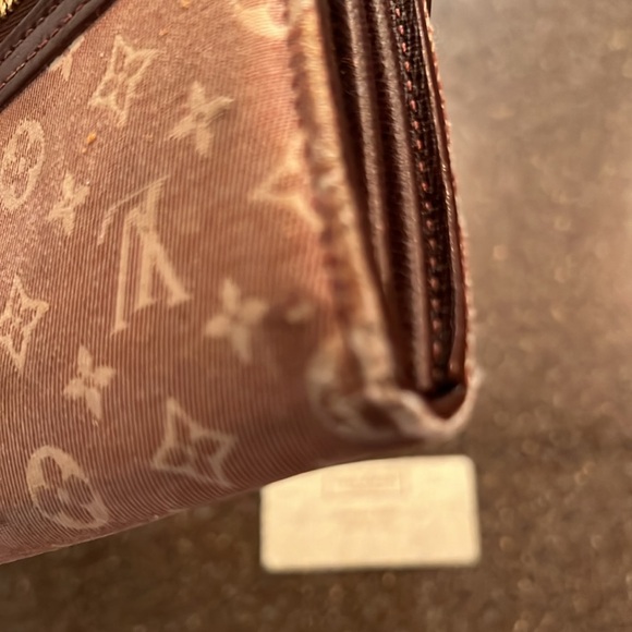 Louis Vuitton Monogram Idylle MM Wallet - Picture 11 of 11
